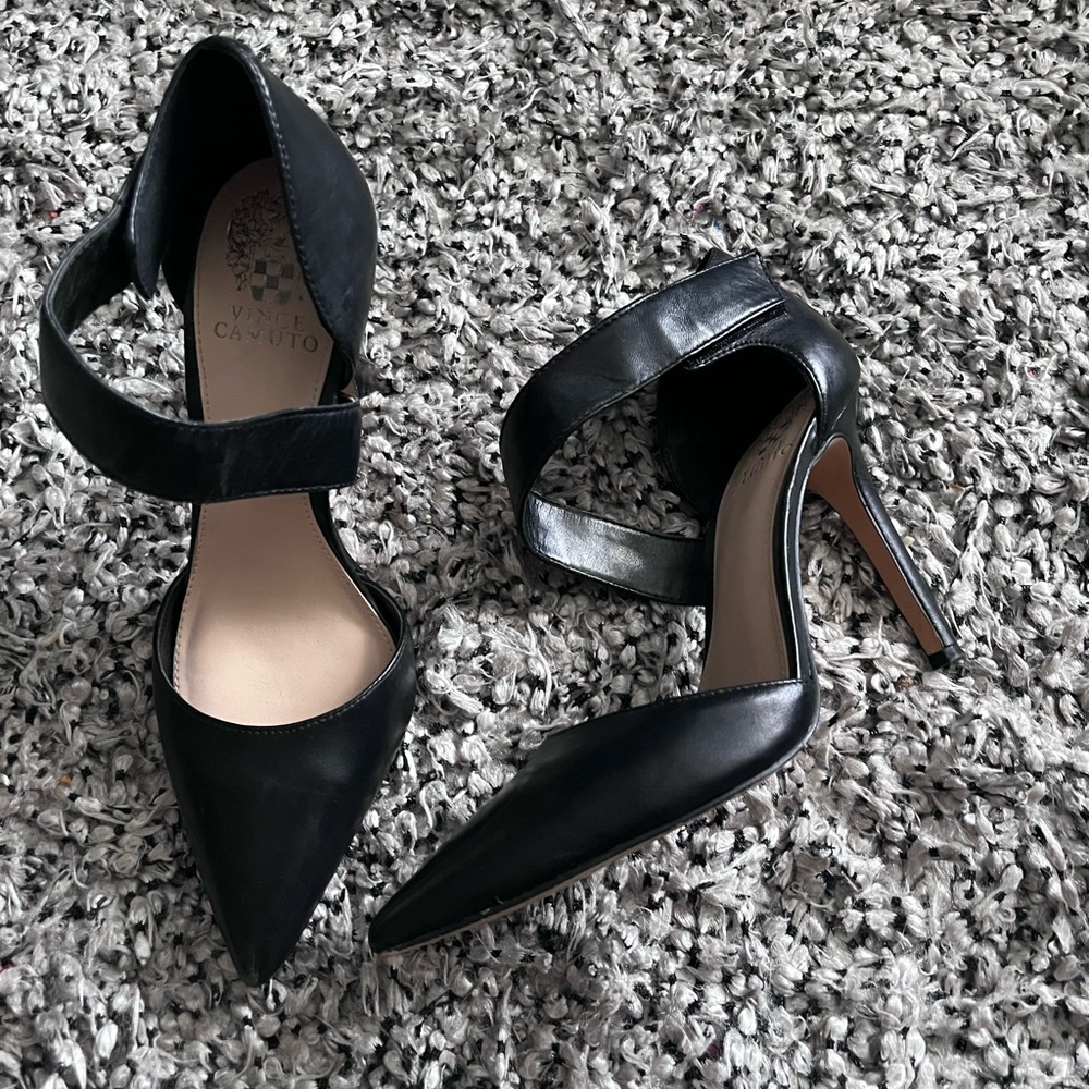 Vince Camuto Size 7.5